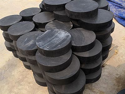 巍山县板式橡胶支座由若干层橡胶片与薄钢板经加压硫化